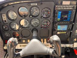 Cessna - 182J Skylane with 0-550, - photo 14