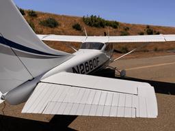 Cessna - 182J Skylane with 0-550, - photo 9