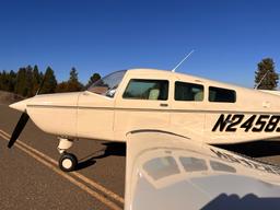 Beechcraft - C23 Sundowner, - photo 12