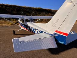 Cessna - 172N Skyhawk 180 HP, - photo 6