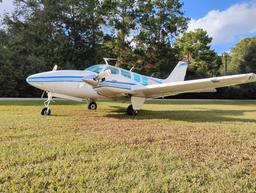 Beechcraft - 58 Baron - photo 9
