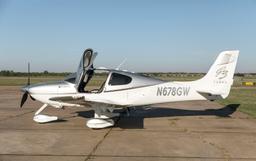 Cirrus - SR22 - photo 8