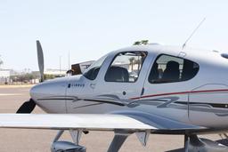 Cirrus - SR22 - photo 16