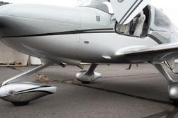 Cirrus - SR22 - photo 10