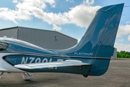 Cirrus - SR22 - photo 10