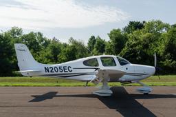 Cirrus - SR20 - photo 1