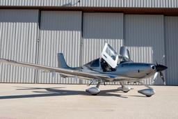 Cirrus - SR22T - photo 9