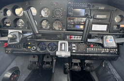 Piper - PA-28-161 - photo 2