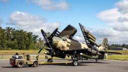 Douglas - Douglas AD-4N(A) Skyraider - photo 11