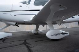 Cirrus - SR20 - photo 15