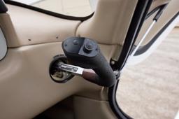 Cirrus - SR20 - photo 16