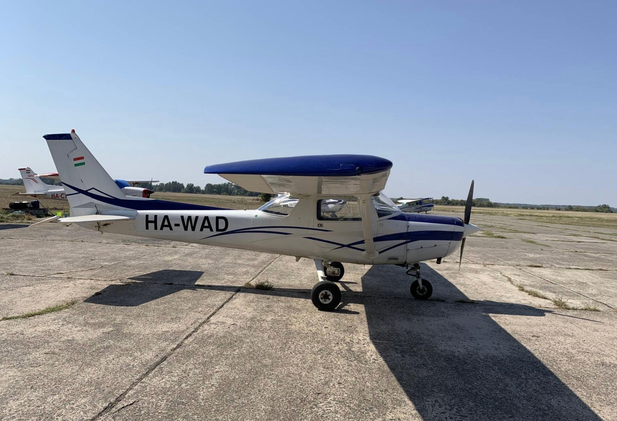 Cessna - Cessna 152 - main photo