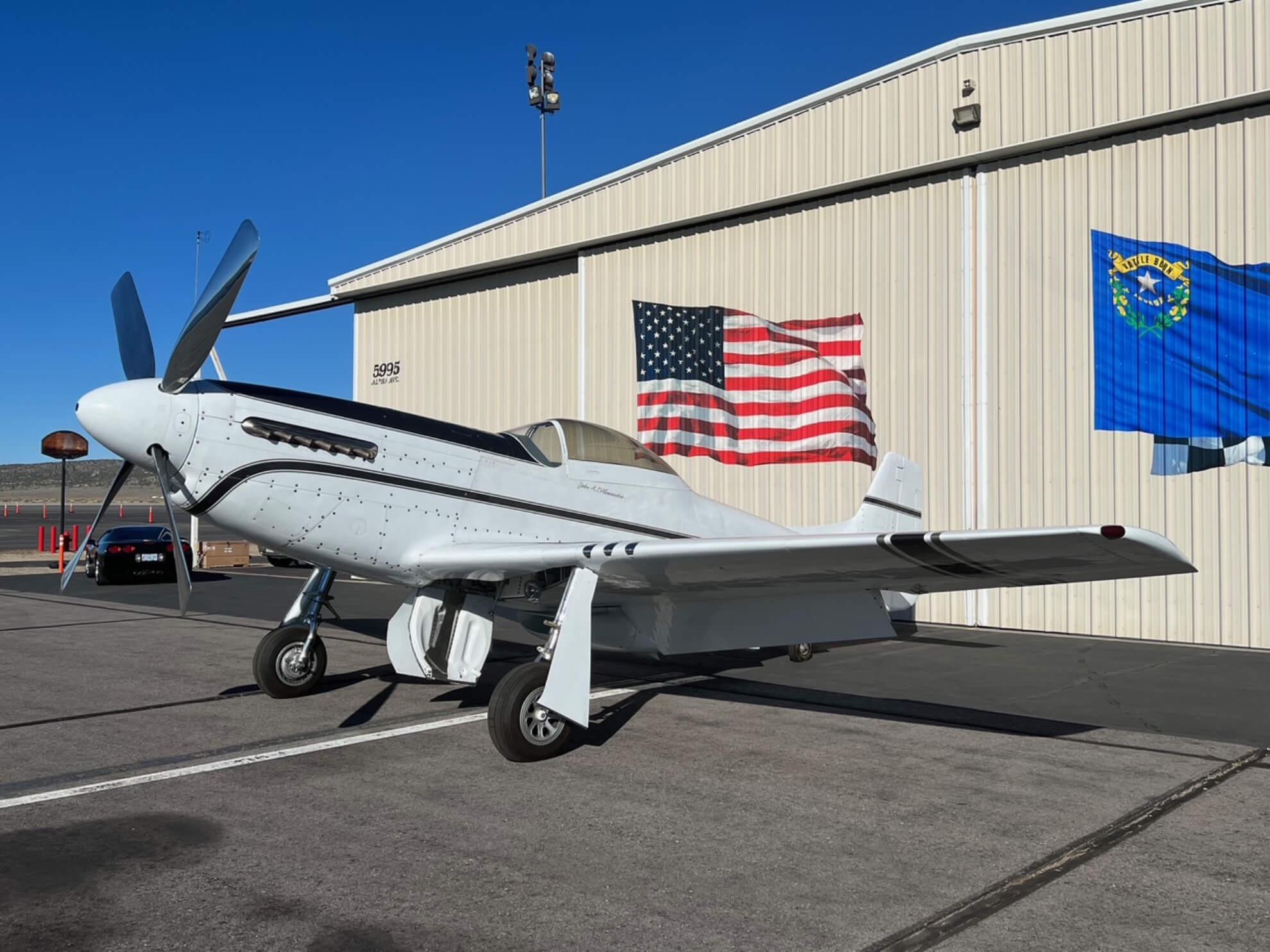 North American Aviation - North American P-51D Mustang - main photo