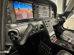 Cirrus - SR22T - photo 17