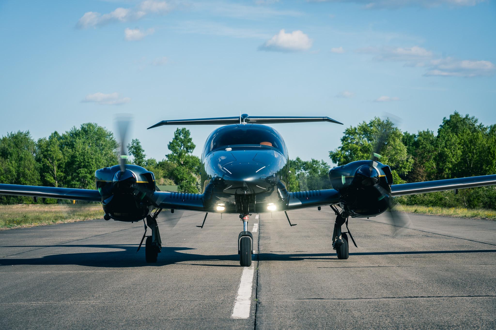 Diamond Aircraft - DA62 - main photo