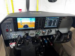 Cessna - 182 SKYLANE (1997 - 2012) - photo 8