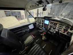 Piper - Piper PA-23 Turbo Aztec E - photo 3