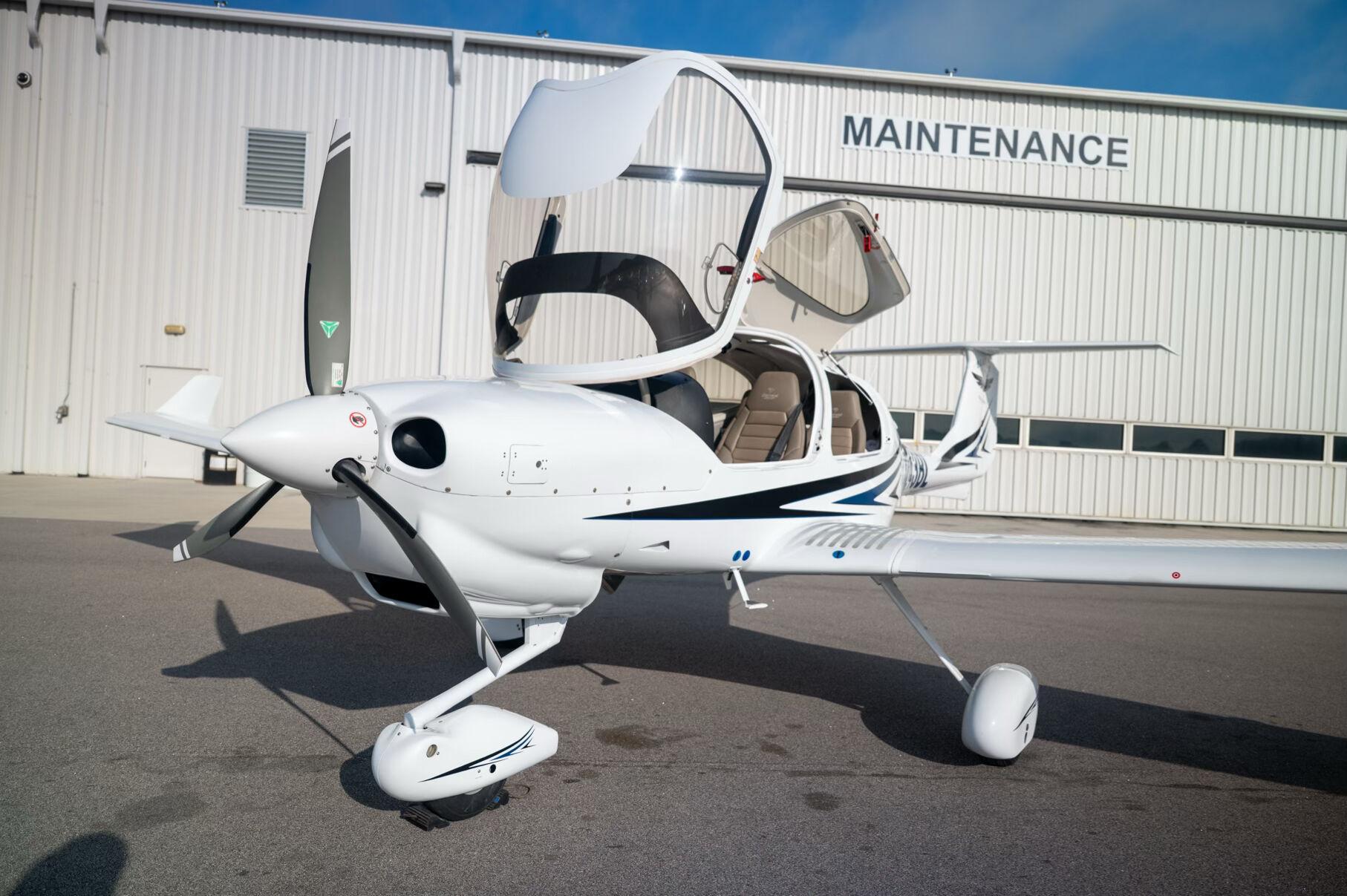 Diamond - DA40 - main photo
