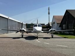 Cessna - 421 - photo 4