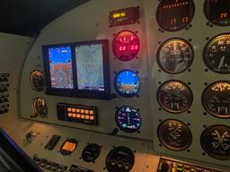 Grumman - Grumman G-73 Mallard - photo 9