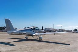 Cirrus - SR22T - photo 9