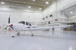 Cirrus - SR20 - photo 1
