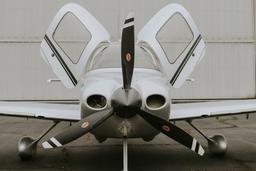 Cirrus - SR22 - photo 15