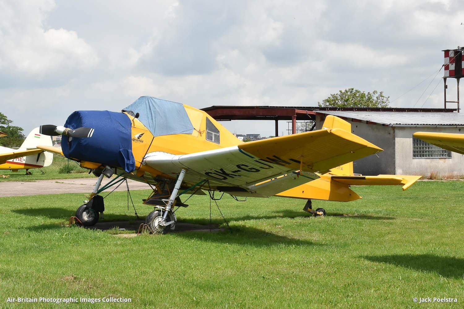 LET - LET Z-37A Cmelak - main photo