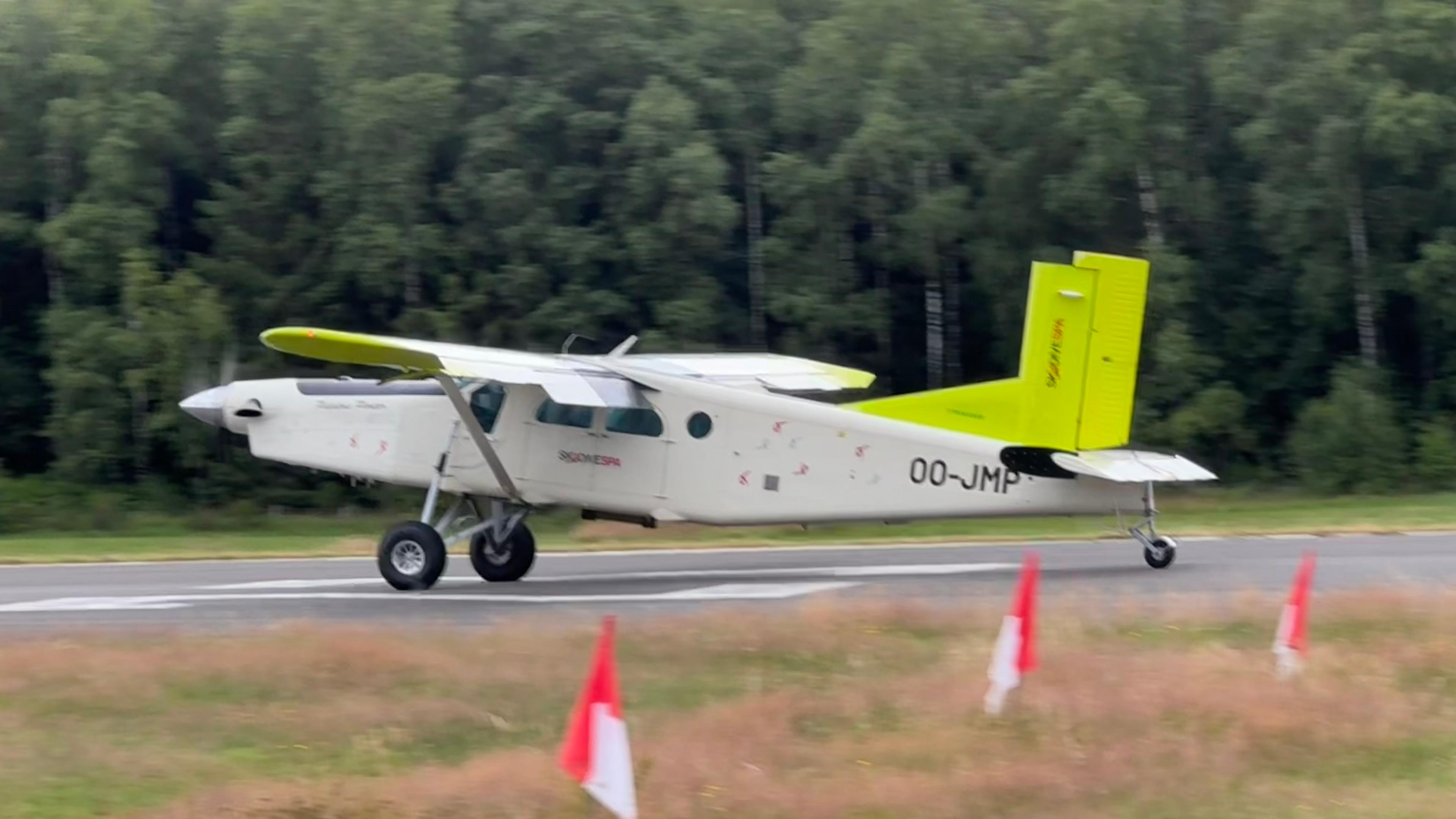 Pilatus - PC-6B Turbo-Porter -A27 - main photo