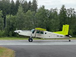 Pilatus - PC-6B Turbo-Porter -A27 - photo 3