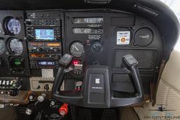Cessna - Cessna R182RG Skylane - photo 8