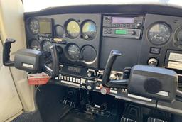 Cessna - Cessna 152 - photo 5