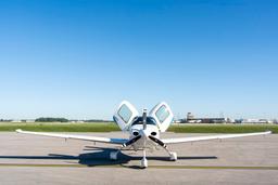 Cirrus - SR20 - photo 4
