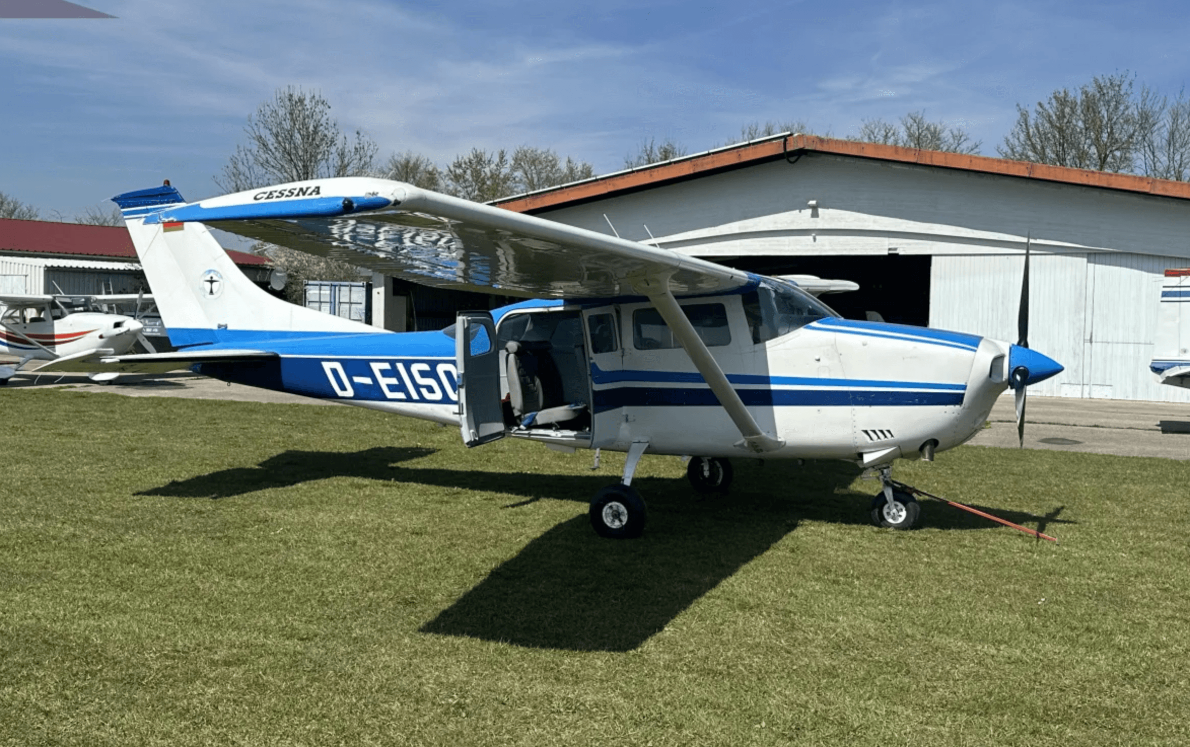 Cessna - 206F Turbo Stationair 2 - main photo