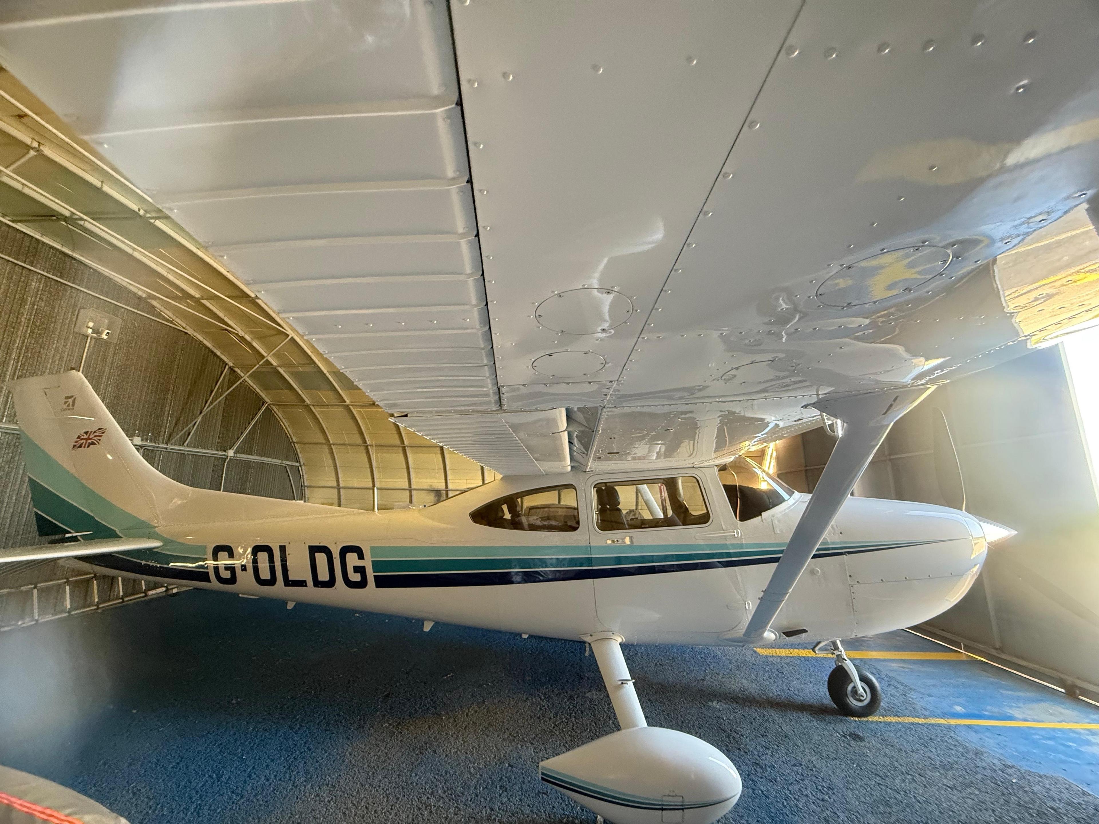 Cessna - 182T Skylane - main photo