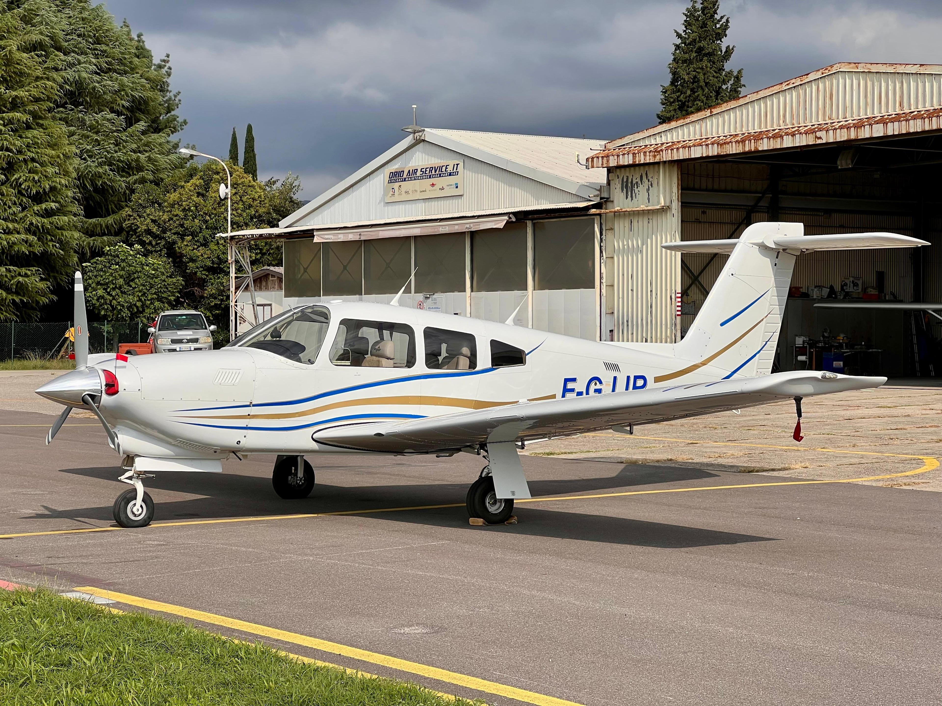 Piper - Piper PA-28RT-201T Turbo Arrow IV - main photo