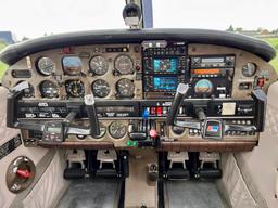 Piper - Piper PA-28RT-201T Turbo Arrow IV - photo 16