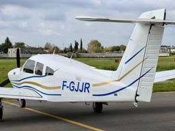 Piper - Piper PA-28RT-201T Turbo Arrow IV - photo 4