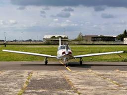 Piper - Piper PA-28RT-201T Turbo Arrow IV - photo 11