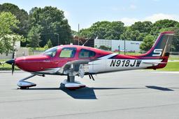 Cirrus - SR22T - photo 8