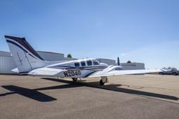 Beechcraft - BARON - photo 4
