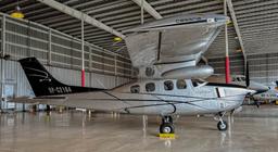 Cessna - P210N PRESSURIZED CENTURION - photo 3