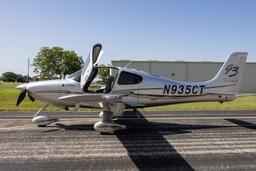 Cirrus - SR22 - photo 1