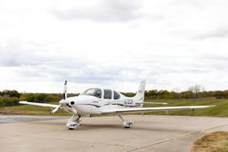 Cirrus - SR22 - photo 10