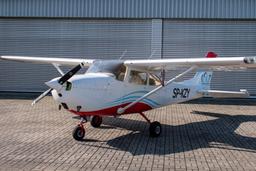 Cessna - Cessna F172H Skyhawk - photo 1