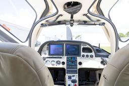 Cirrus - SR22 - photo 3
