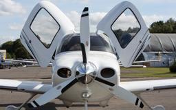 Cirrus - SR22 GTS G2 - photo 13