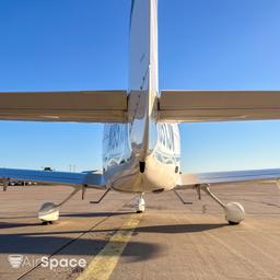 Cirrus - SR22 (2001 - 2010) - photo 13