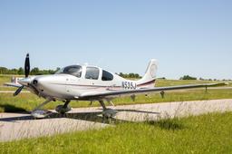 Cirrus - SR22T - photo 5