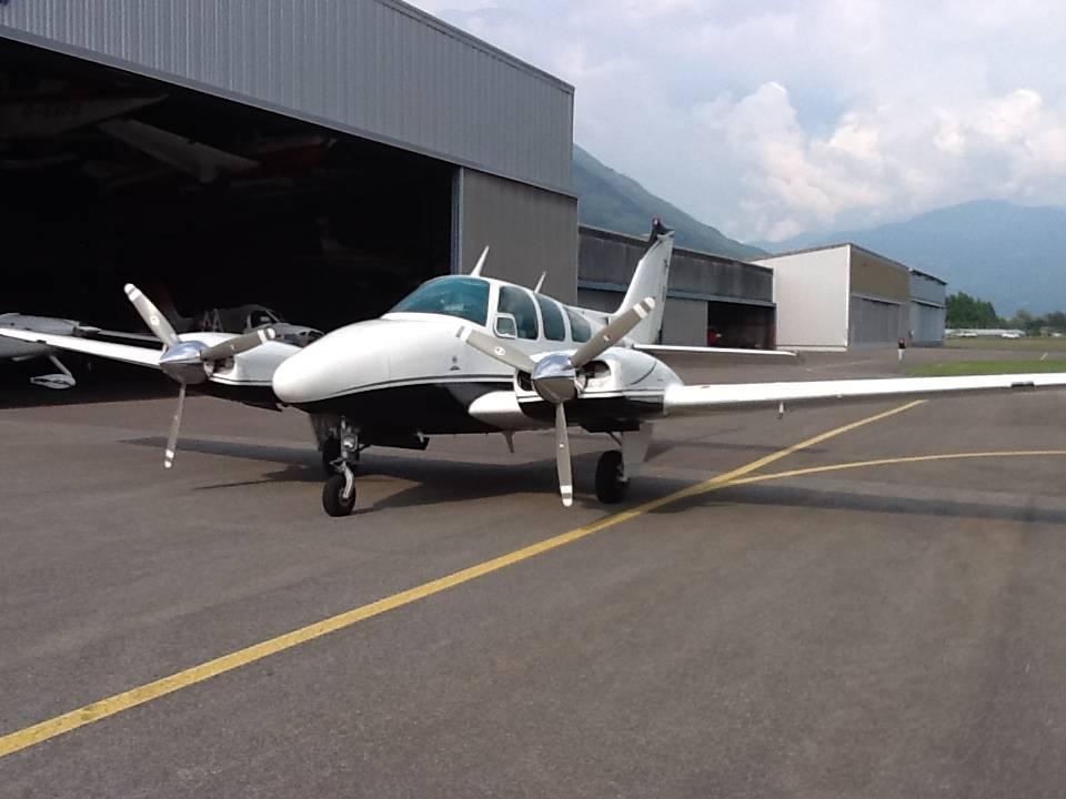 Beech - 55 Baron project - main photo
